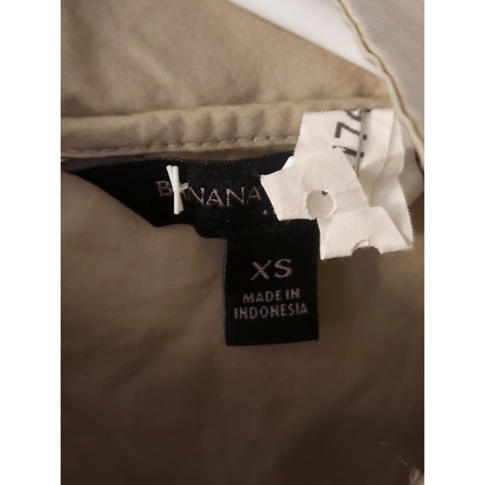 Banana Republic Sleeveless Career Blouse Womens X Small Modest pleated neck - Picture 3 of 5